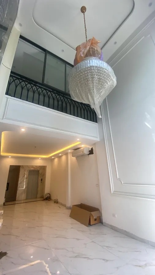 Tuyệt Phẩm Long Biên Nhà 7 Tầng Nguyễn Văn Hưởng Duplex View Đẹp - Sổ Đỏ Chính Chủ