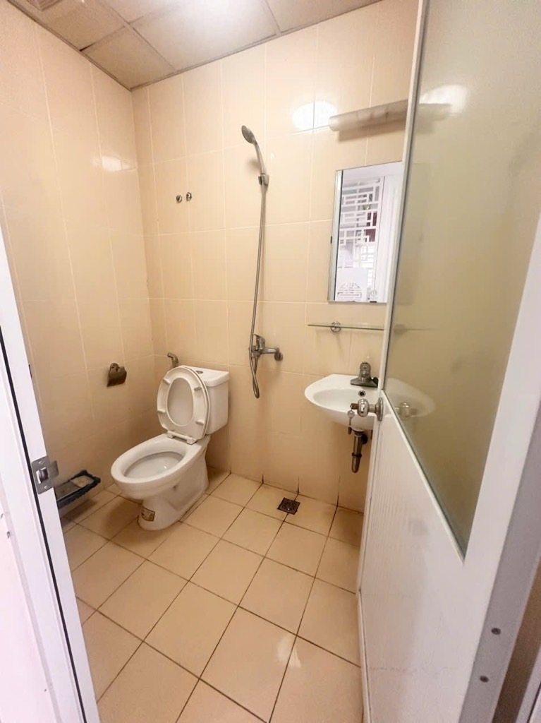 CĂN HỘ VỊ TRÍ ĐẸP - CHỦ TẶNG LẠI TOÀN BỘ NỘI THẤT - KHÁCH CHỈ XÁCH VALI VỀ Ở - TIỆN ÍCH NGẬP TRÀN