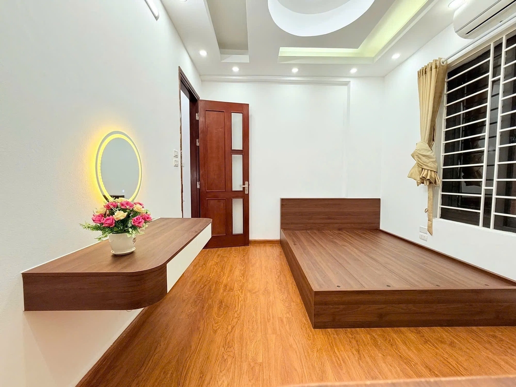 Bán Nhà Đường Võ Chí Công Cầu Giấy