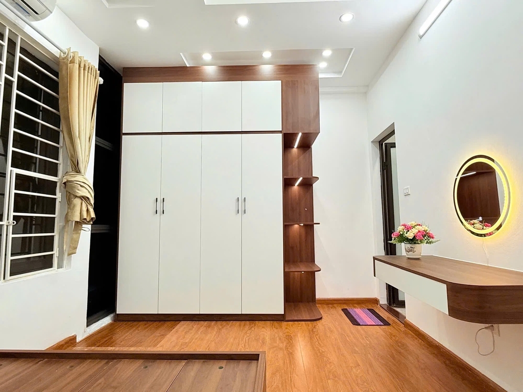 Bán Nhà Đường Võ Chí Công Cầu Giấy