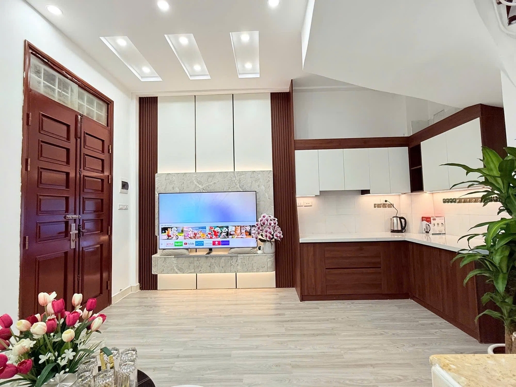 Bán Nhà Đường Võ Chí Công Cầu Giấy