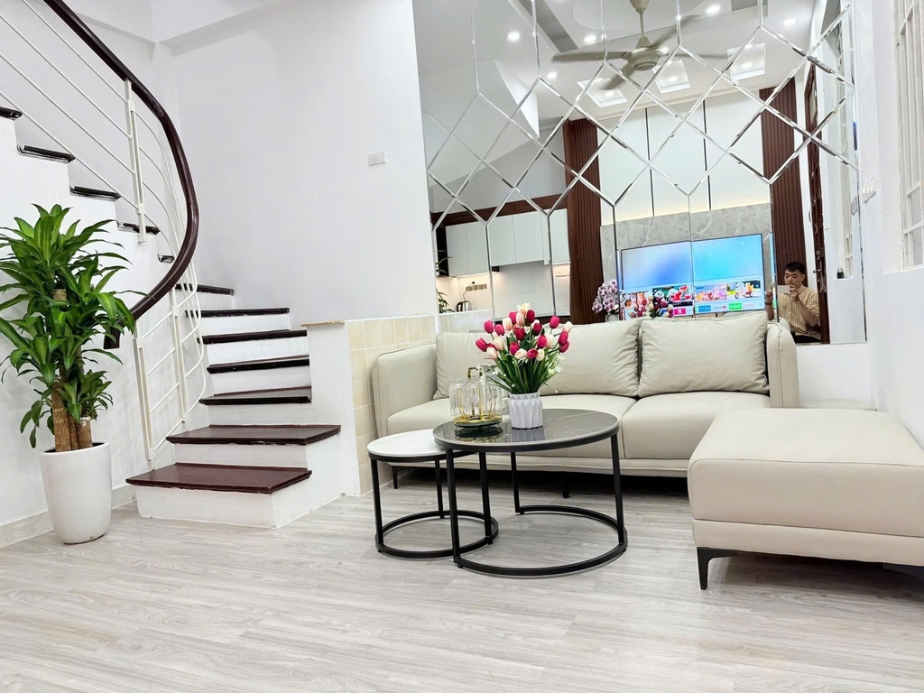 Bán Nhà Đường Võ Chí Công Cầu Giấy