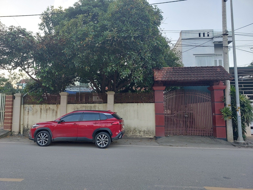 BÁN NHÀ MẶT ĐƯỜNG KINH DOANH 448M² - KHU 15, TIÊN PHONG, BA VÌ - MẶT TIỀN 12M - NGAY CỔNG TRƯỜNG CAO ĐẲNG - 10.6 TỶ