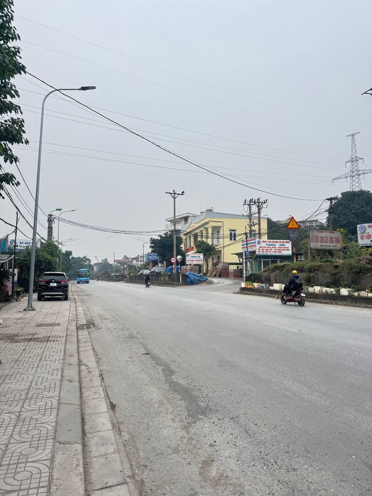 BÁN TÒA NHÀ VĂN PHÒNG 6 TẦNG - MẶT TIỀN PHỐ THIÊN ĐỨC - DIỆN TÍCH 600M² - GIÁ 105 TỶ