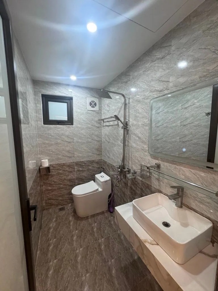 BÁN NHÀ TU HOÀNG - NAM TỪ LIÊM - LÔ GÓC 2 THOÁNG - FULL NỘI THẤT - VỊ TRÍ ĐẸP SÁT PHỐ