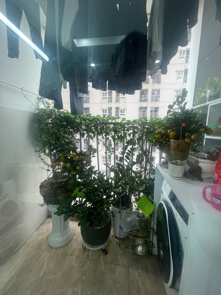 BÁN CĂN HÔ CHUNG CU - ĐẦY ÐŮ NỘI THẤT- VỊ TRÍ CỰC ĐẸP SÁT NGÃ TƯ NÚT GIAO ĐƯỜNG 3.5 ĐẠI LÔ THǍNG LONG ĐẸP NHẤT HÀ NỘI