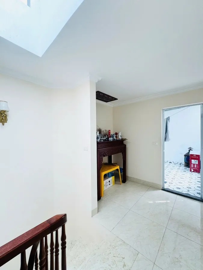 Bán Nhà Mới 5 Tầng Ngọc Thụy, Long Biên - Chỉ 10m Ra Ô Tô, Sổ Đỏ Chính Chủ