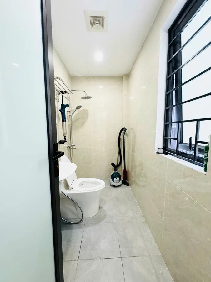 Bán Nhà Mới 5 Tầng Ngọc Thụy, Long Biên - Chỉ 10m Ra Ô Tô, Sổ Đỏ Chính Chủ