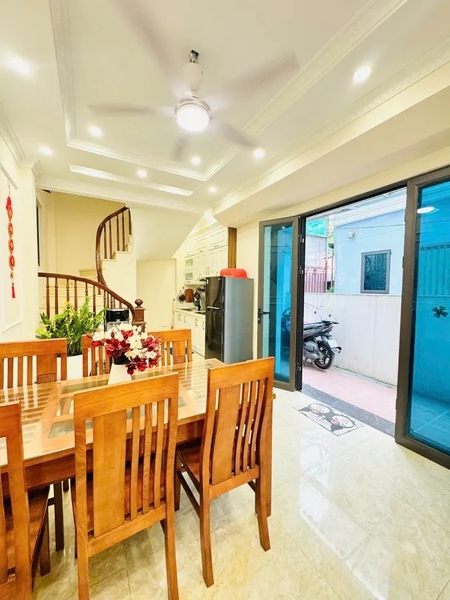 Bán Nhà Mới 5 Tầng Ngọc Thụy, Long Biên - Chỉ 10m Ra Ô Tô, Sổ Đỏ Chính Chủ