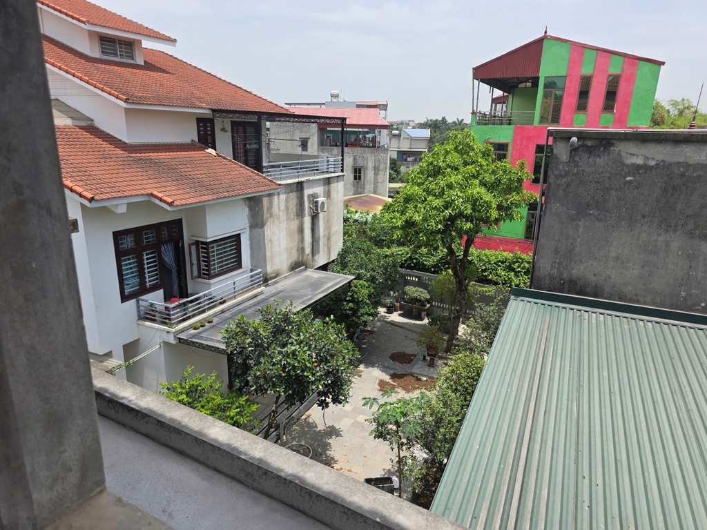 BIỆT THỰ NHÀ VƯỜN 3 TẦNG - XUÂN THỦY, THỦY XUÂN TIÊN | 164M² - 6 PN | CÁCH ĐƯỜNG HCM 30M, GẦN DOANH TRẠI | SIÊU HIẾM - GIÁ 13.9 TỶ