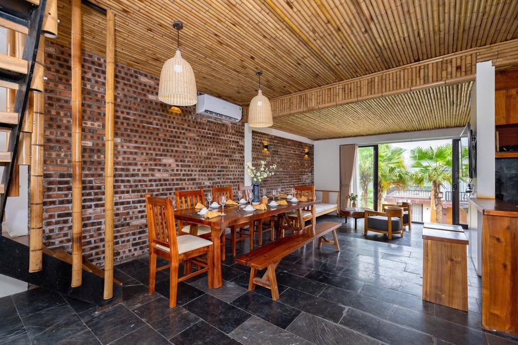 BÁN BIỆT THỰ NGHỈ DƯỠNG 288M² - CĂN 211 THANG MÂY, BẢN XÔI VILLAGE, YÊN BÀI - FULL NỘI THẤT - VIEW HỒ - 8.5 TỶ