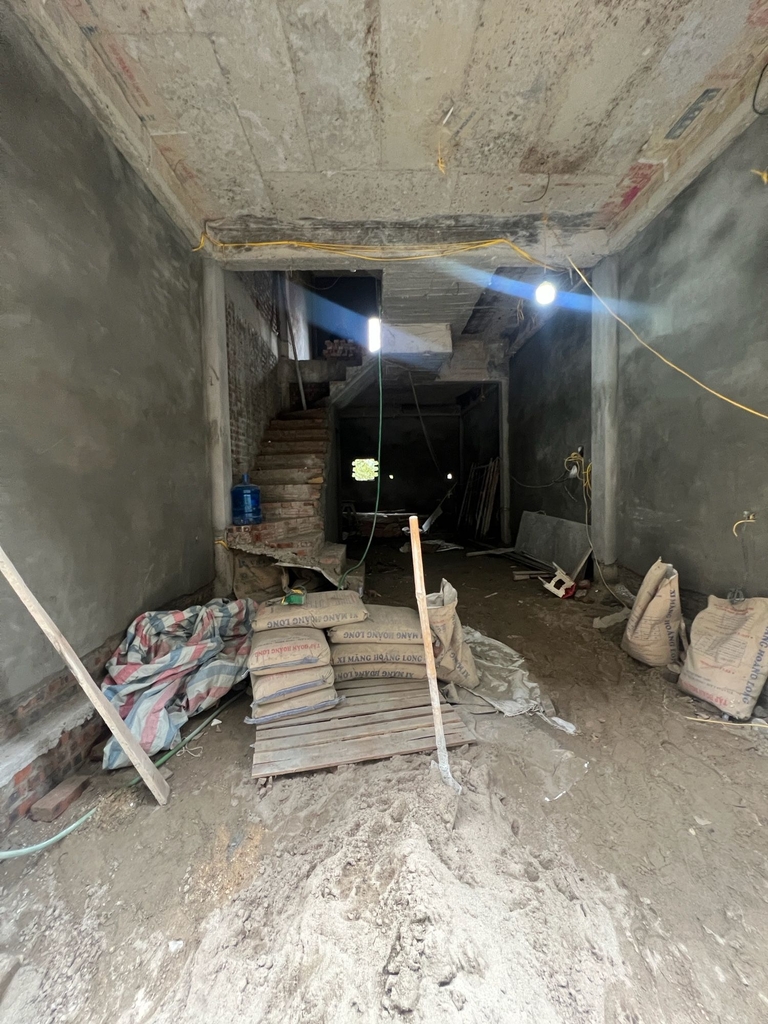 BÁN NHÀ LÔ GÓC -NGÕ NÔNG RỘNG- 20M RA MẶT PHỐ