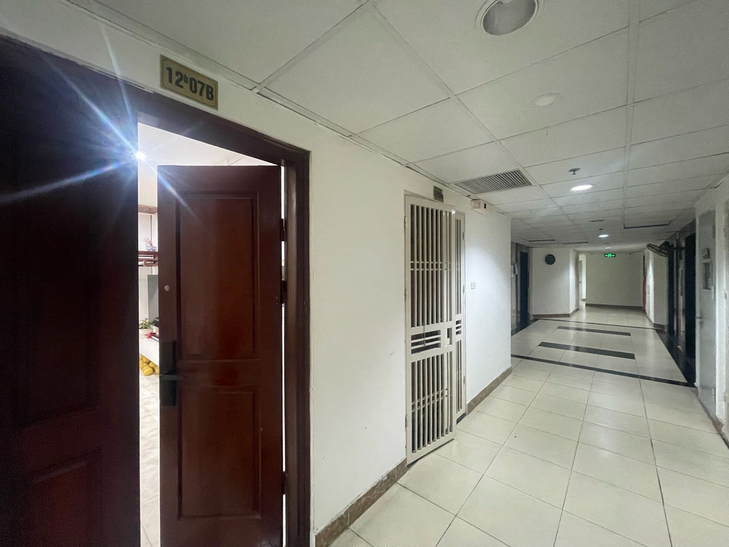 BÁN CĂN HÔ CHUNG CU - ĐẦY ÐŮ NỘI THẤT- VỊ TRÍ CỰC ĐẸP SÁT NGÃ TƯ NÚT GIAO ĐƯỜNG 3.5 ĐẠI LÔ THǍNG LONG ĐẸP NHẤT HÀ NỘI