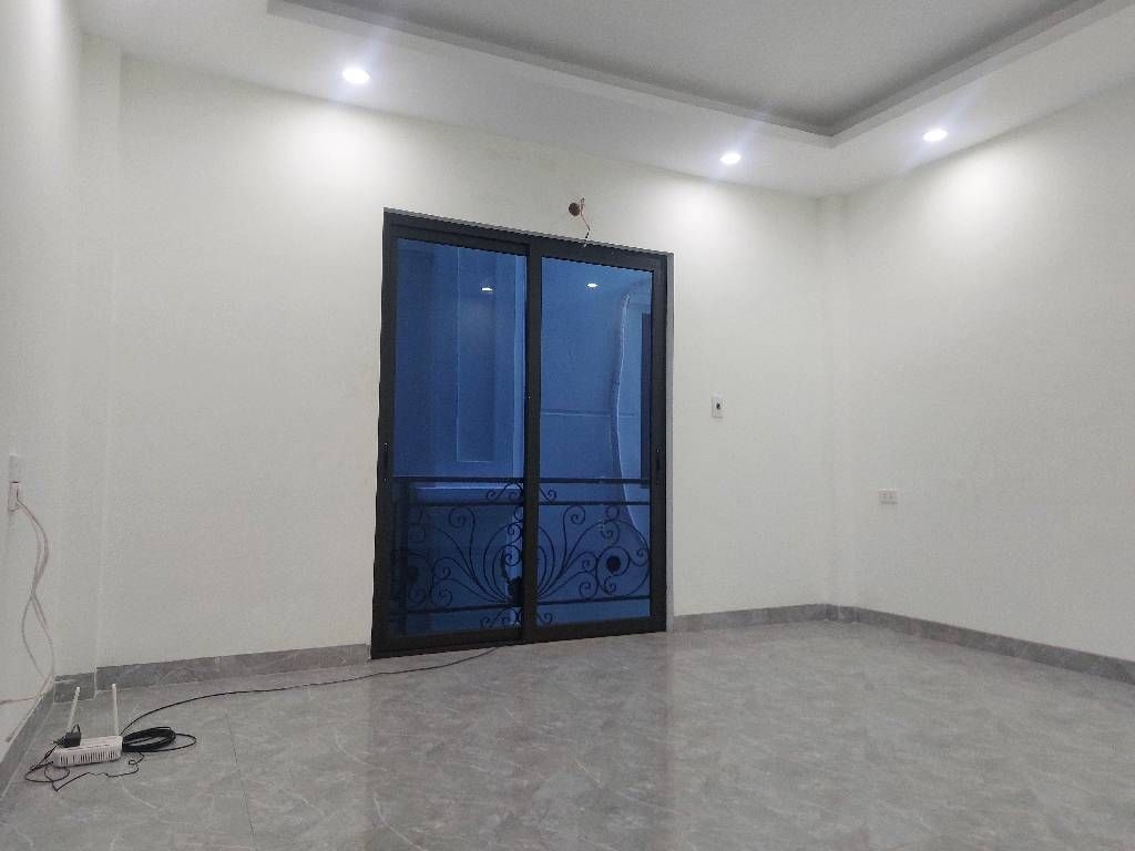 BÁN NHÀ 4 TẦNG MỚI NGÕ YÊN SỞ - 4PN - THIẾT BỊ CAO CẤP - 4.5 TỶ