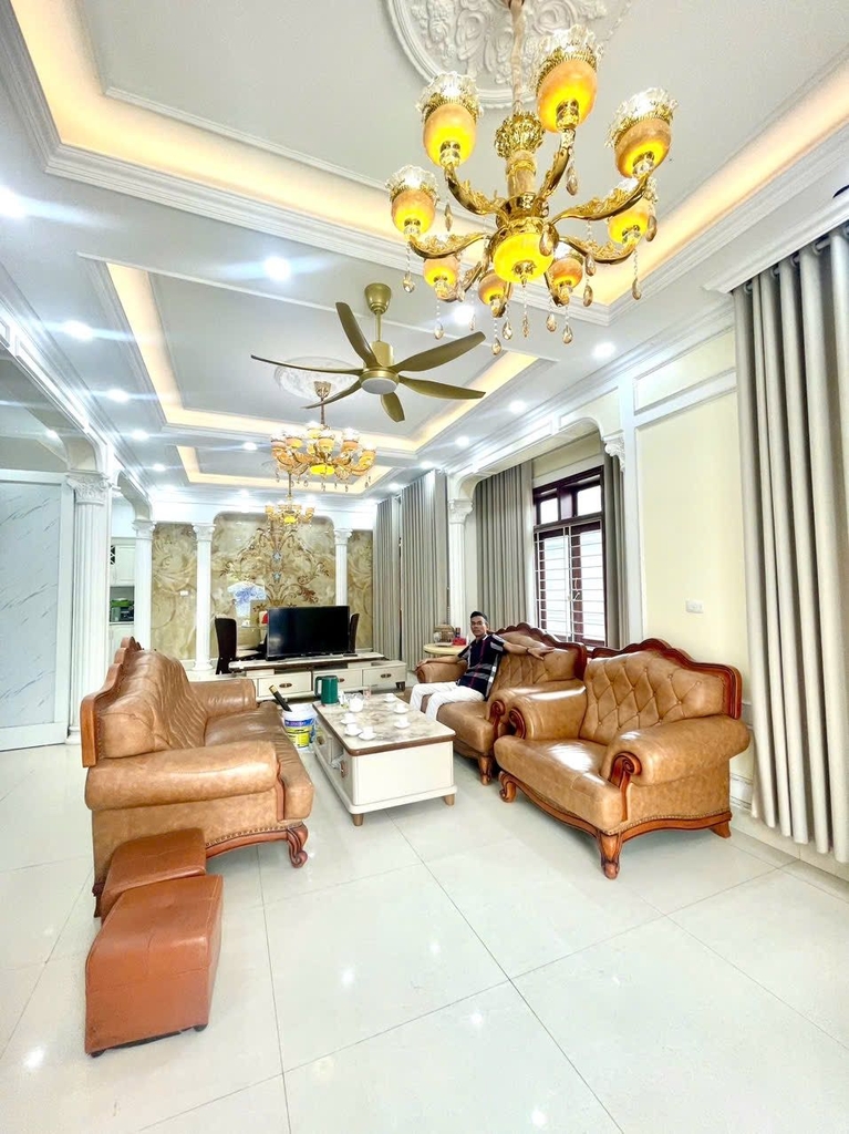 BIỆT THỰ SÂN VƯỜN TÂN CỔ ĐIỂN - XUÂN MAI | 410M² | 4 MẶT THOÁNG | BỂ BƠI RIÊNG | GIÁ 10.8 TỶ