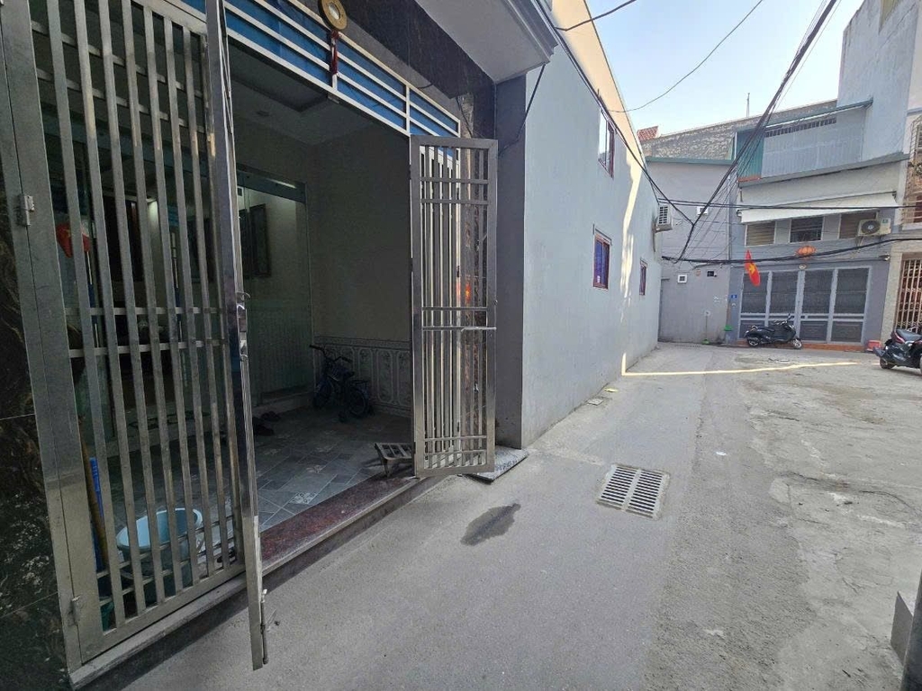 NHÀ PHỐ 4 TẦNG - NGÕ 55 HỮU HƯNG, NAM TỪ LIÊM | DÂN XÂY XỊN, THIẾT KẾ 5PN | NGÕ NÔNG GẦN PHỐ, SÁT VINCOM, AEON - GIÁ 10.2 TỶ