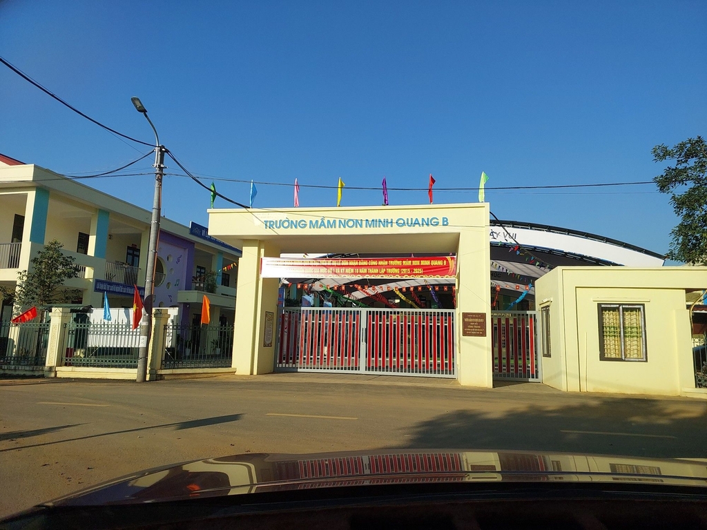 BÁN ĐẤT NGHỈ DƯỠNG 691.4M² - MẶT TIỀN 35.39M - TỈNH LỘ 414, MINH QUANG, BA VÌ - GIÁ 3.75 TỶ