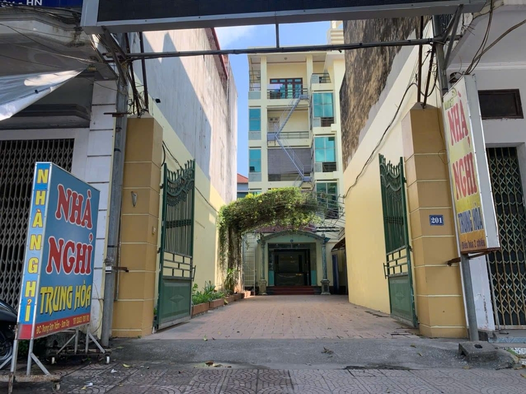 BÁN ĐẤT KINH DOANH NHÀ NGHỈ 337M² - THÔN TRUNG HẬU, TRUNG SƠN TRẦM - SƠN TÂY - 22 TỶ