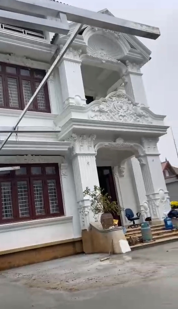 BIỆT THỰ SÂN VƯỜN TÂN CỔ ĐIỂN - XUÂN MAI | 410M² | 4 MẶT THOÁNG | BỂ BƠI RIÊNG | GIÁ 10.8 TỶ