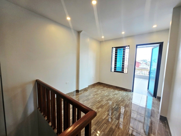 BÁN NHÀ MẶT NGÕ 4M Ô TÔ - LẠC LONG QUÂN - 6 TẦNG THANG MÁY - NỘI THẤT CAO CẤP - 19.5 TỶ