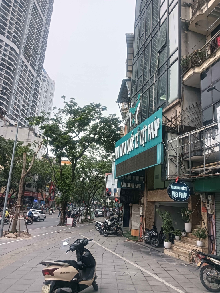 BÁN ĐẤT MẶT PHỐ TRẦN ĐĂNG NINH - PHƯỜNG DỊCH VỌNG, CẦU GIẤY - 2 THOÁNG, VỈA HÈ RỘNG - 24.9 TỶ