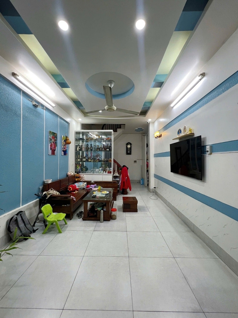 NHÀ ĐẸP YÊN HÒA CẦU GIẤY - NỞ HẬU PHÁT LỘC - SÁT CÔNG VIÊN