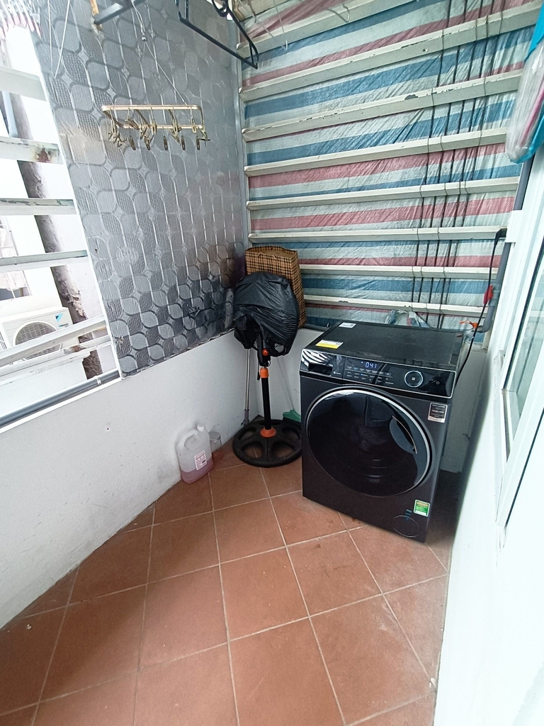 NHÀ NGÕ Ô TÔ - CÁCH PHỐ CẦU GIẤY 10M - PHƯỜNG QUAN HOA, CẦU GIẤY - FULL NT, 5 TẦNG - 8.3 TỶ