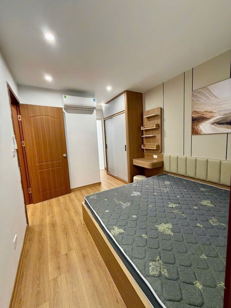 CĂN HỘ 2 NGỦ FULL NỘI THẤT KĐT NAM TRUNG YÊN - TẦNG CAO VIEW ĐỈNH - SỔ ĐỎ CHÍNH CHỦ - 6.35 TỶ