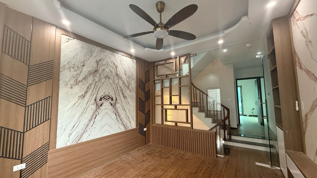 NHÀ 4 TẦNG MỚI ĐẸP CÓ GARA Ô TÔ - THÔN ĐỘ CHÀNG, ĐẠI THÀNH - 62M² - 4 PHÒNG NGỦ - 6.2 TỶ