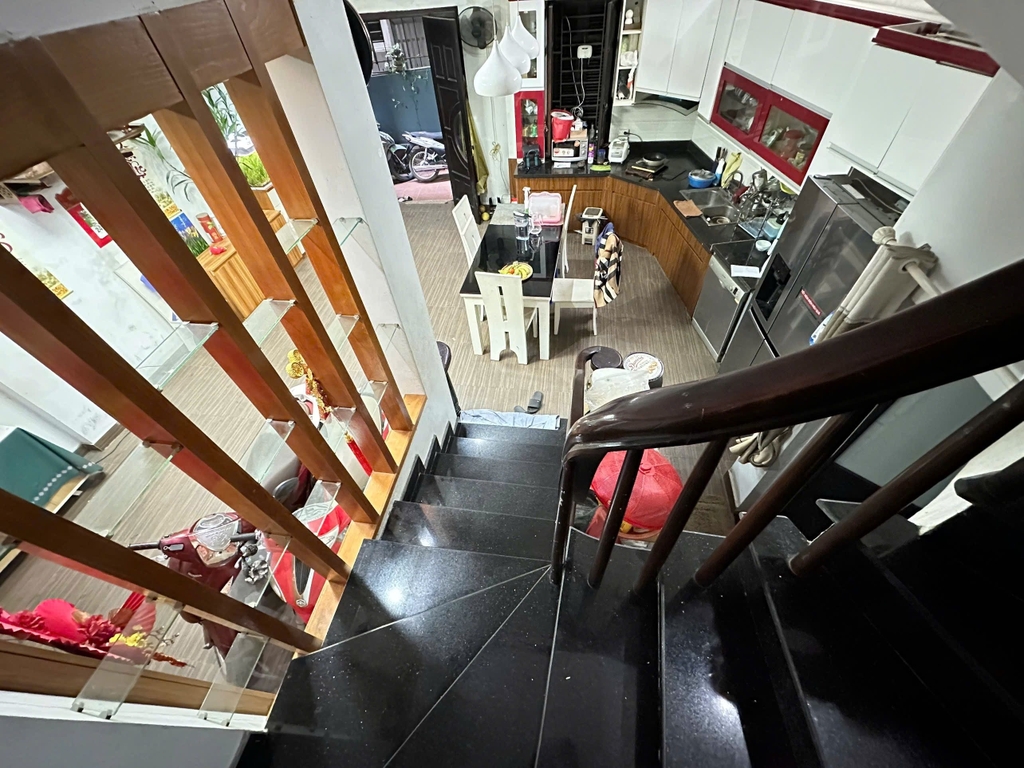 SIÊU ĐẦU TƯ - NHÀ 7 TẦNG 11 PHÒNG HOA BẰNG - SẴN Ô CHỜ THANG MÁY - 17.5 TỶ