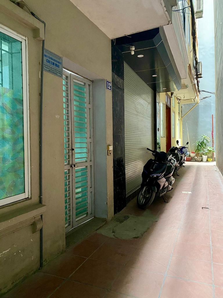 NHÀ NGÕ THÔNG 5 TẦNG - NGÕ 43 TRUNG KÍNH - PHƯỜNG TRUNG HÒA, CẦU GIẤY - SỔ ĐỎ ĐẸP - 8.95 TỶ