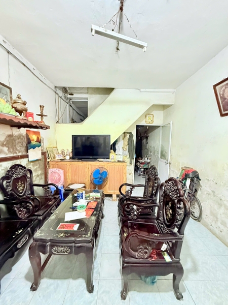 BÁN ĐẤT TẶNG NHÀ MAI DỊCH CẦU GIẤY - PHÂN LÔ QUÂN ĐỘI - PHƯỜNG MAI DỊCH - 60M² - 21 TỶ