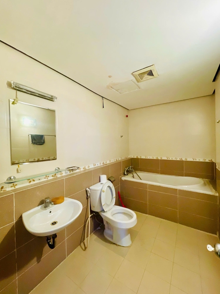 CĂN HỘ VIP 162M² HOÀNG ĐẠO THÚY - PHƯỜNG TRUNG HÒA - TẦNG CAO - ĐANG CHO THUÊ 20TR*THÁNG - 14.9 TỶ