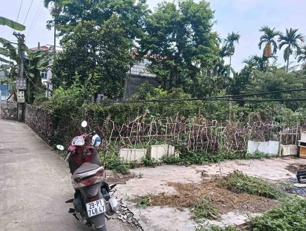 BÁN ĐẤT LÔ GÓC 3 MẶT THOÁNG - HƯƠNG SƠN, MỸ ĐỨC - 44.1M2 - GIÁ 1.2 TỶ - CÁCH CHÙA HƯƠNG 1KM