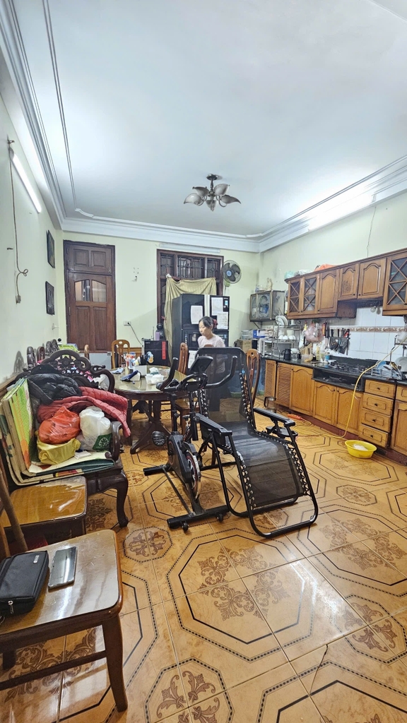 HẠ GIÁ KỊCH SÀN 1.7 TỶ - LÔ GÓC 3 THOÁNG CẦU GIẤY - 5 TẦNG - NGÕ Ô TÔ - 24 TỶ