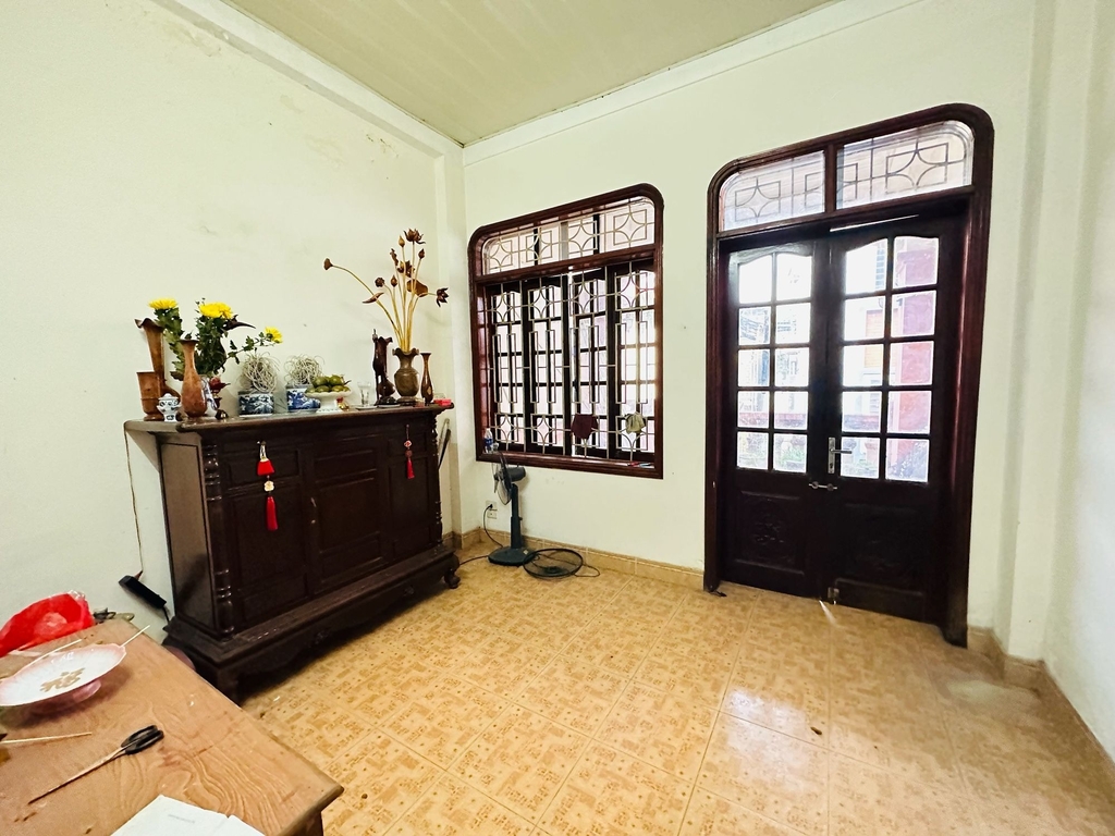 BÁN NHÀ NGÕ 50M RA PHỐ YÊN HÒA - 3 TẦNG - GIẾNG TRỜI RỘNG - TIỀM NĂNG CẢI TẠO - 15.8 TỶ