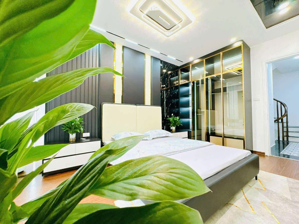 NHÀ ĐẸP VÕ CHÍ CÔNG CẦU GIẤY - NGÕ NÔNG GẦN PHỐ - NỘI THẤT SANG XỊN - 7.98 TỶ