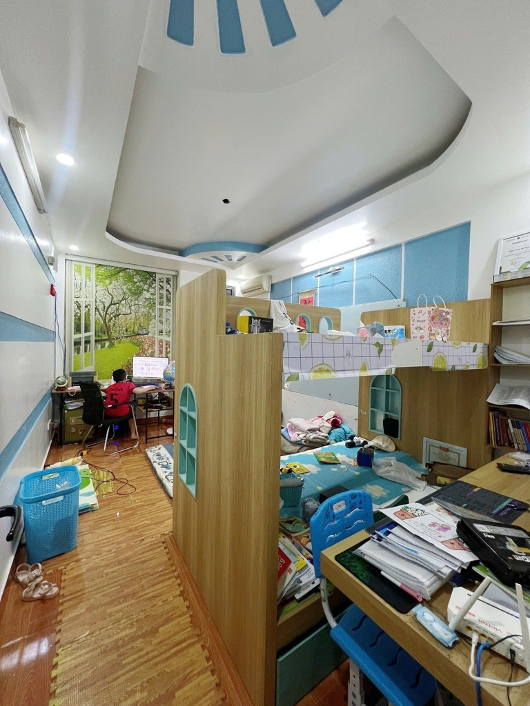 NHÀ ĐẸP YÊN HÒA CẦU GIẤY - NỞ HẬU PHÁT LỘC - SÁT CÔNG VIÊN