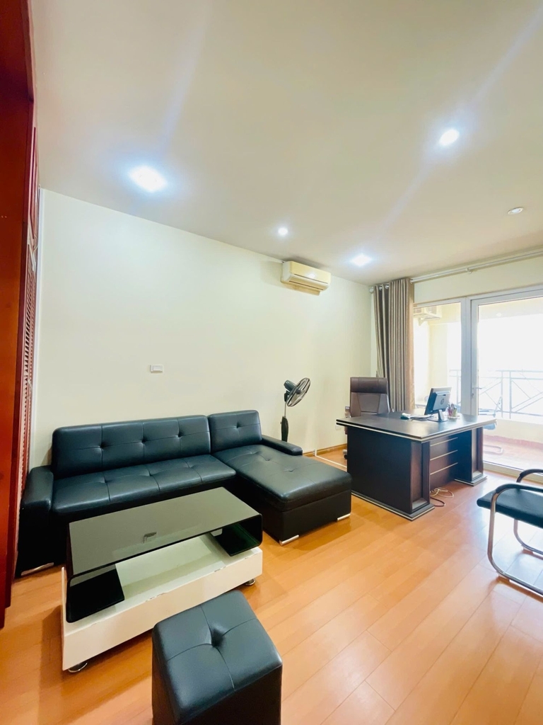 CĂN HỘ VIP 162M² HOÀNG ĐẠO THÚY - PHƯỜNG TRUNG HÒA - TẦNG CAO - ĐANG CHO THUÊ 20TR*THÁNG - 14.9 TỶ