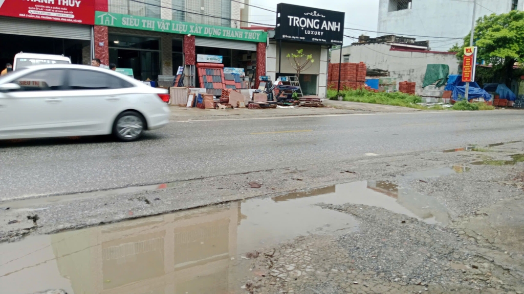 BÁN ĐẤT LÔ GÓC MẶT PHỐ KINH DOANH ĐỈNH CAO - HOA ĐƯỜNG, ỨNG HÒA - 109M2 - GIÁ 5.5 TỶ