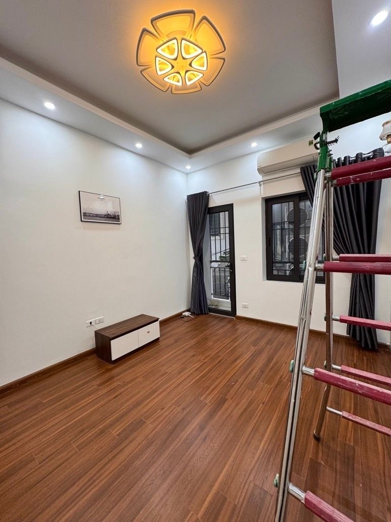 Bán Nhà Yên Hoà Cầu Giấy Hà Nội