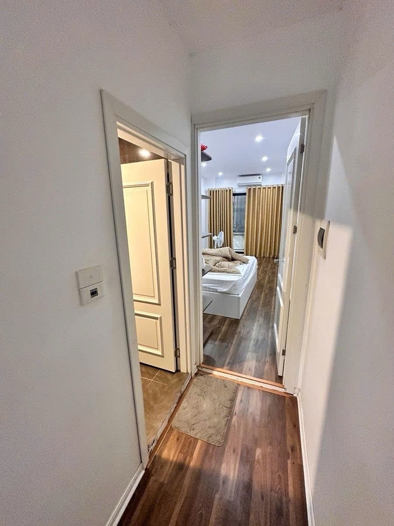 NHÀ MỚI FULL NỘI THẤT - NGÕ NGỌC HÀ BA ĐÌNH - 33m² - 5 TẦNG - CÁCH HỒ 10M - 7.6 TỶ