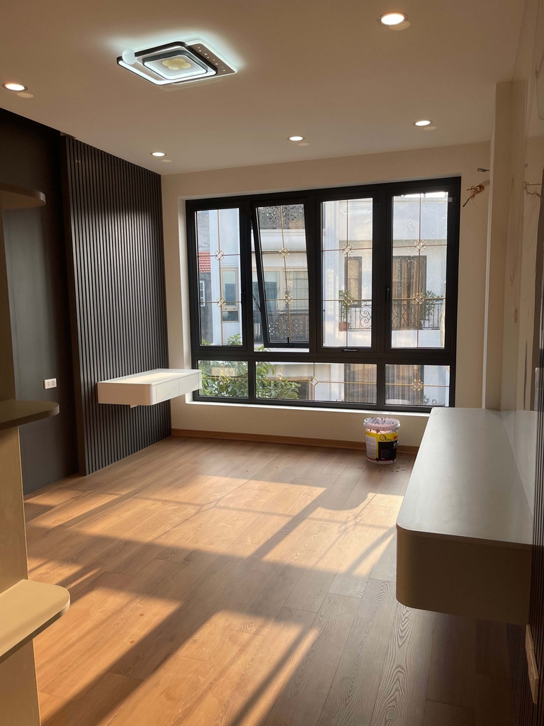 BÁN NHÀ MẶT PHỐ NGUYỄN VĂN LINH - 68M² - 6 TẦNG THANG MÁY - FULL NỘI THẤT - 17 TỶ