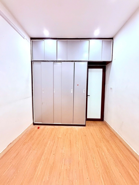 NHÀ 2 MẶT NGÕ - NGÕ NGỌC HÀ BA ĐÌNH - 17*20m² - 5 TẦNG - CÁCH HỒ 50M - 6.5 TỶ