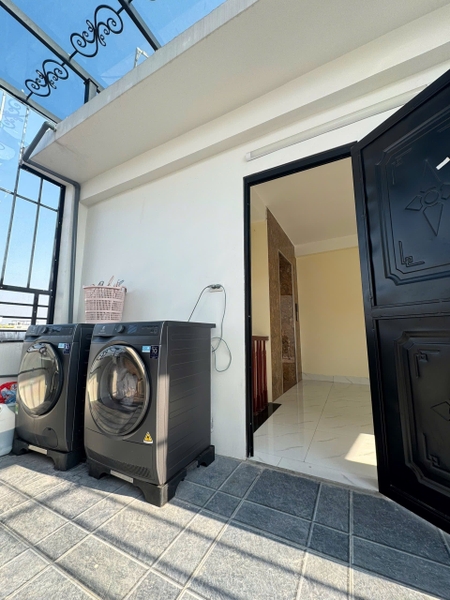 NHÀ 6 TẦNG CAO CẤP CÓ THANG MÁY - NGÕ THÔNG HỒNG TIẾN BỒ ĐỀ - 35M² - 10.4 TỶ