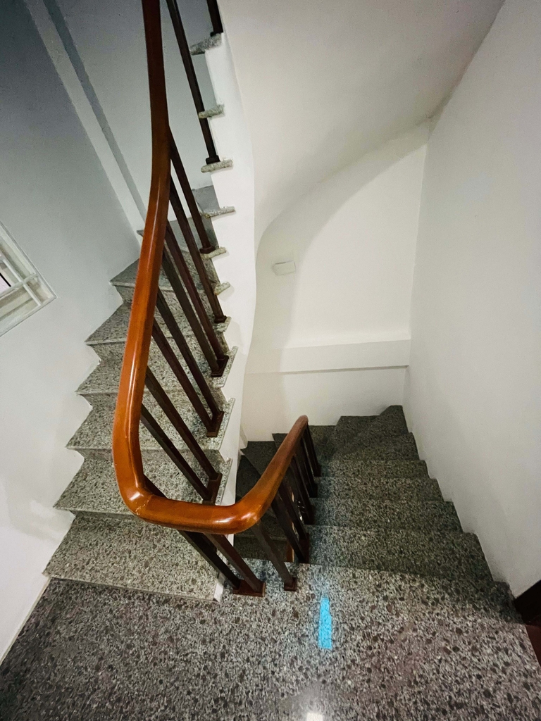 BÁN NHÀ MỚI 5 TẦNG FULL NỘI THẤT - KHU TRUNG TÂM BỒ ĐỀ, PHƯỜNG BỒ ĐỀ - GIÁ 8.35 TỶ