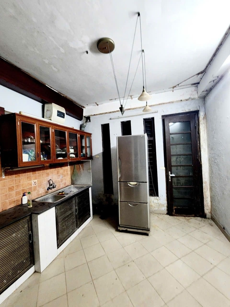 NHÀ MẶT NGÕ KINH DOANH ĐỘI NHÂN BA ĐÌNH - 57m² - 4 TẦNG - NGÕ THÔNG Ô TÔ - 21 TỶ