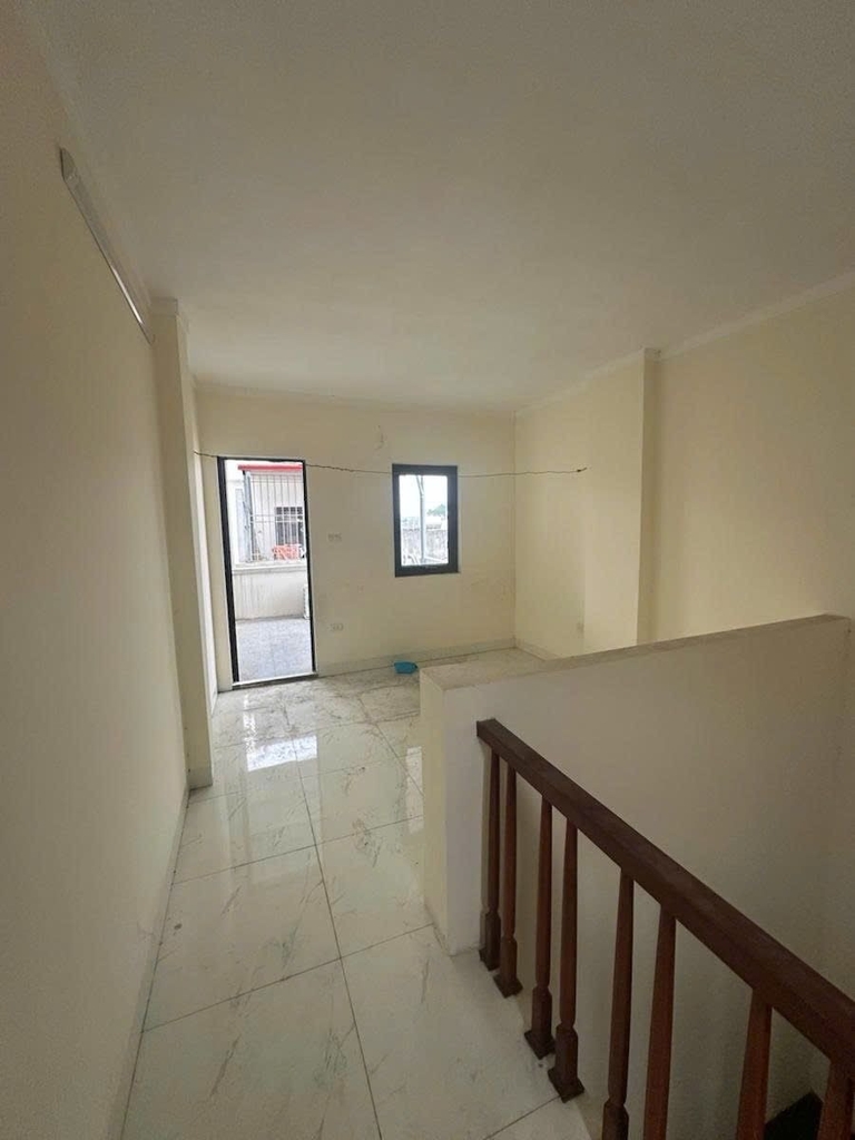 BÁN NHÀ NGÕ THÔNG 20M Ô TÔ - BÁT KHỐI, LONG BIÊN - 30M² 5 TẦNG - GIÁ CHỈ 7.4 TỶ