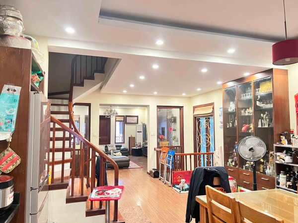 SIÊU PHẨM LÔ GÓC 3 MẶT THOÁNG - NGÕ NGỌC KHÁNH BA ĐÌNH - 83*99m² - 5 TẦNG - Ô TÔ TRÁNH - 33.8 TỶ