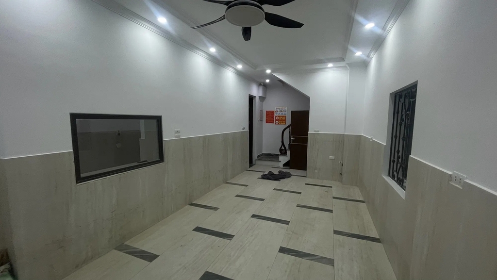 【BÁN CCMN ĐANG HOẠT ĐỘNG HIỆU QUẢ】Nhà 5 Tầng Lô Góc Ngõ Chùa Liên Phái - 13 Phòng Cho Thuê - Doanh Thu 60 Triệu*Tháng - Vị Trí Vàng Gần 3 Trường Đại Học - Giá 14.8 Tỷ